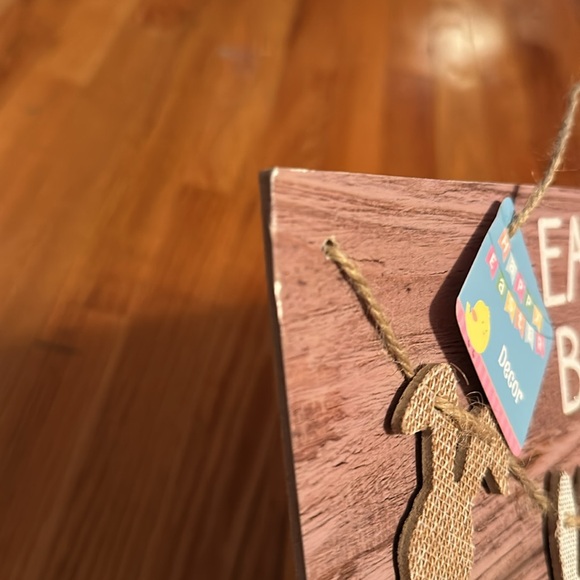 Easter bunny stop here decor - Picture 3 of 4